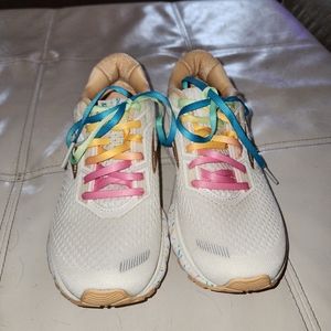 Brooks Ghost 12 Size 7